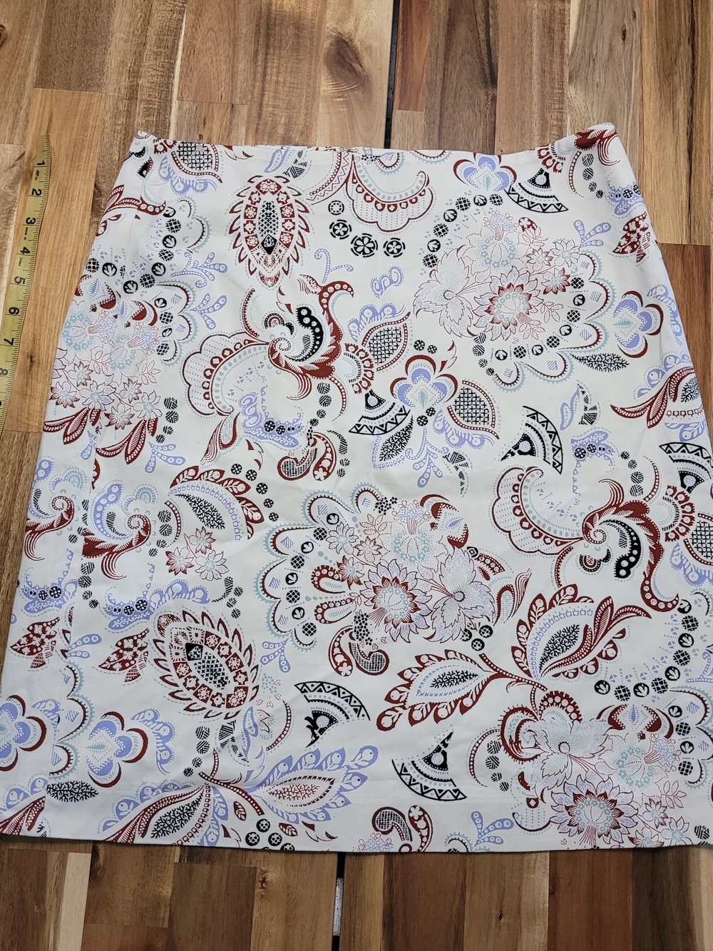 Ann Taylor White A-Line Skirt with Red & Light Blue Paisley